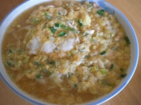 一人昼食に！　　「揚げ玉卵とじラーメン」　　♪♪